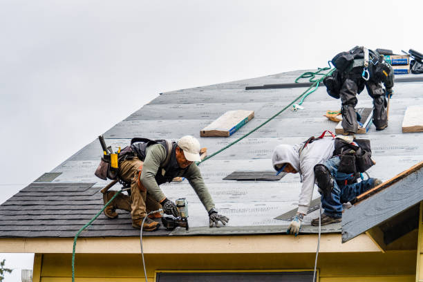 Professional Gutter Installation technician working in Darlington, IN